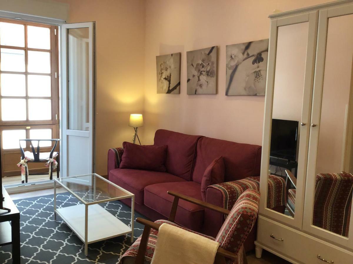 Апартаменты Apartamento Рибадеселья Экстерьер фото